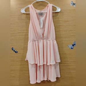 Lioness Pale 🩷 Pink Tiered Plunge Dress